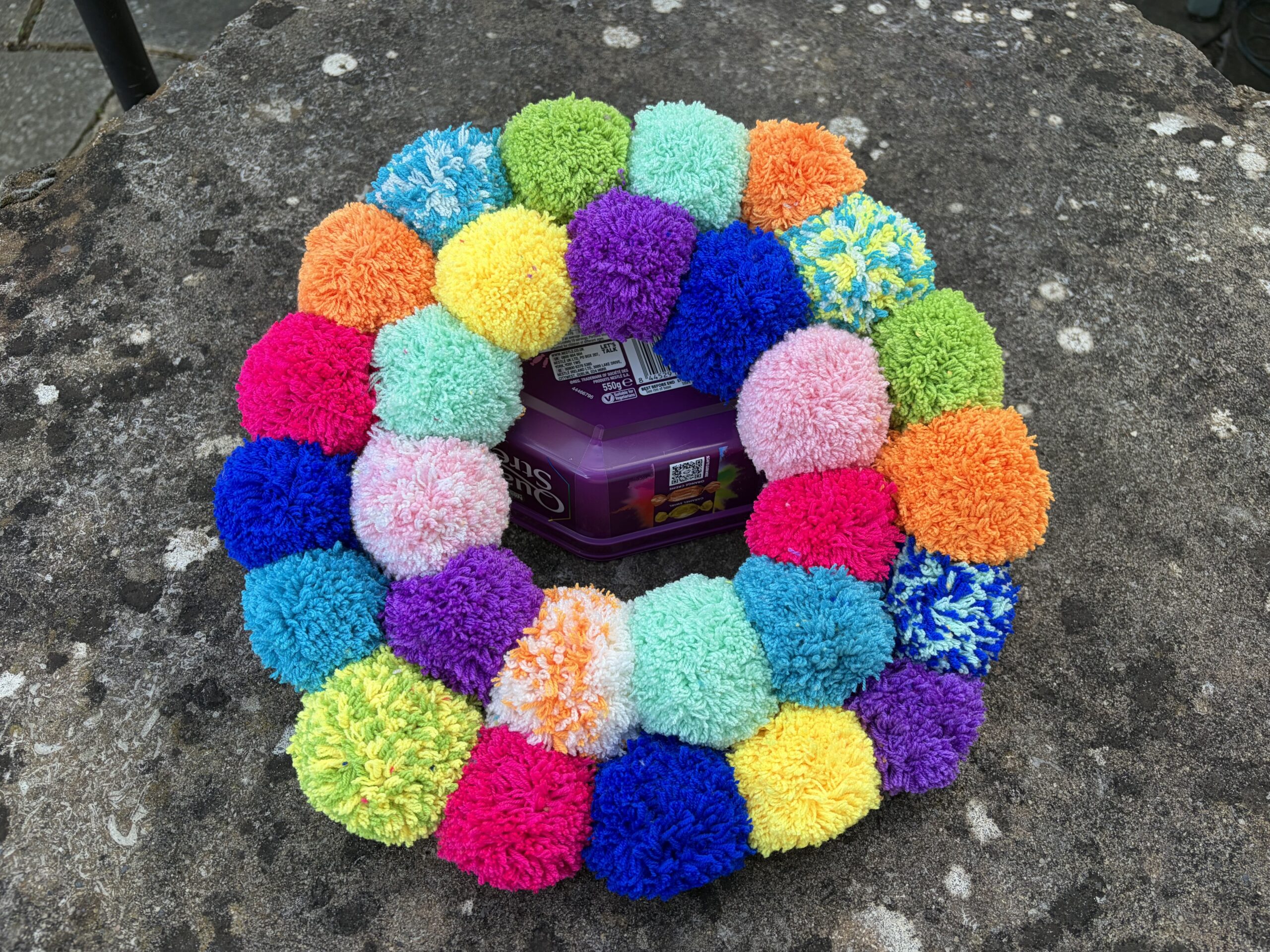 Everyone Can Do It!! - Pom Pom Wreaths at the November Retreat - 21/11/26 - Image 5